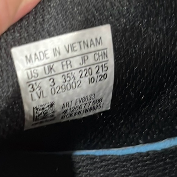 ADIDAS Deep Threat J Black,Gold,White Kids Basketball Sneaker Shoes  SIZE 3 1/2 - Picture 11 of 11